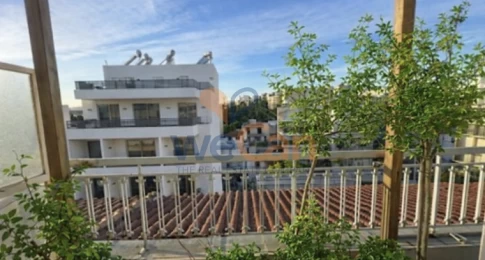 2323483 -   Ρετιρέ – Όαση Φωτός & Ηρεμίας στο Παγκράτι | Θέα, Βεράντα & Απόλυτη Αίσθηση Απόδρασης, 76 τ.μ., €170.000