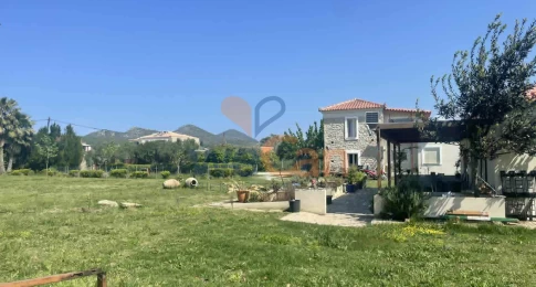 2472073 - Οικιστικό συγκρότημα Προς Πώληση, Μεθώνη, 400 τ.μ., €1.800.000
