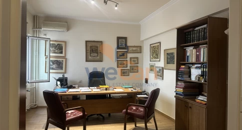 2562670 -  Excellent Professional Opportunity on Themistokleous Street